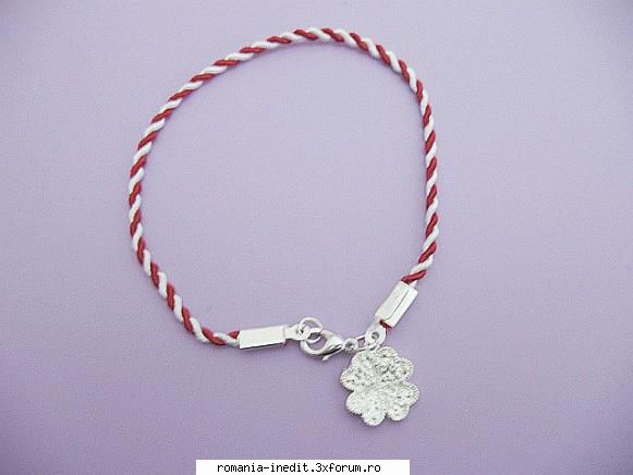 si de la mine un martisor pentru doamnele si pentru doamne