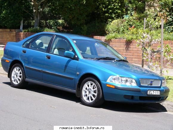 masina noua tatal meu cumparat volvo s40 nou nout din 2001 care 200 bord sau mai mult nush exact