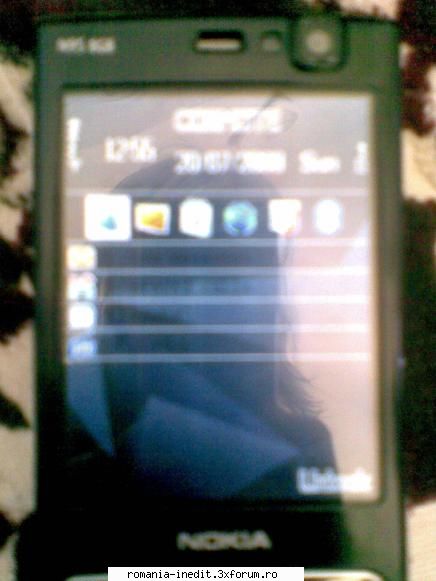 probleme nokia 95-8gb prieten meu si-a luat telefonul asta,si are problema el,daca pot spun asa,pe