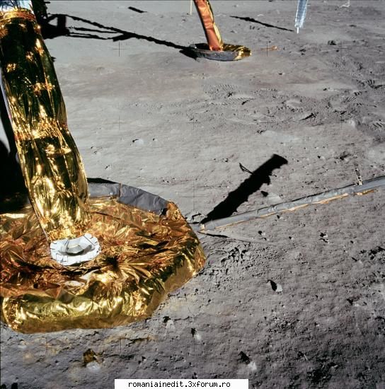 Au ajuns americanii pe Luna ? - Iar aici pe unul din picioarele modulului lunar - Off Topic