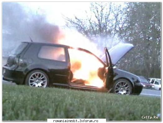 Cum arde un Volkswagen Golf4 GTI. !!!! - SoDMaster - Funny