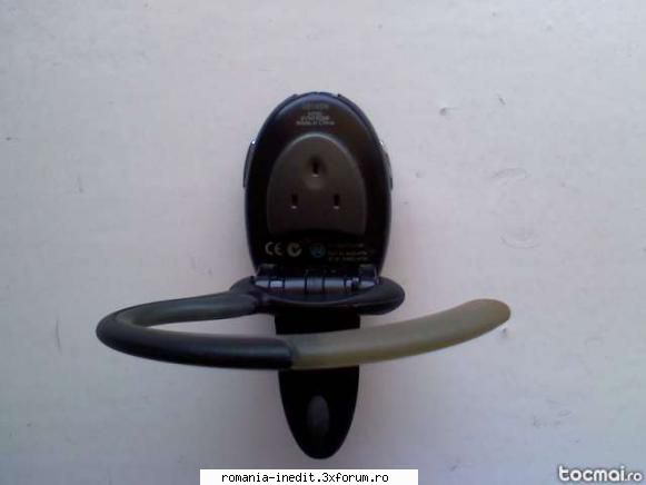 Handsfree Motorola - Vind handsfree bluetooth Motorola N136 folosit - Talcioc - Rag fair