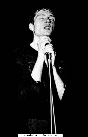 Joy Division - Joy Division Joy Division au fost o formaţie - Off Topic