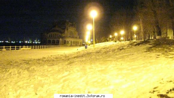Poze cu Marea Neagra inghetata - Cazinoul din Constanta - poza facuta cu - Poze inedite - Original photos