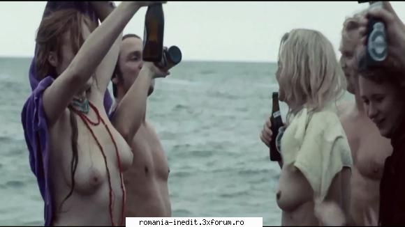 Trine Dyrholm, Julie Agnete Vang, Helene Reingaard Neumann - The Commu - Trine Dyrholm, Juli - Sexy & Softcore