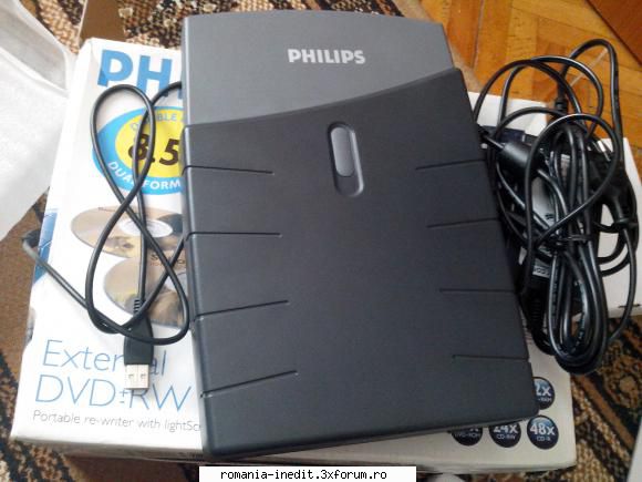Vand Philips external DVD+/-RW drive nou - Vand Philips external DVD+/-RW drive nou NU - Talcioc - Rag fair