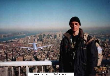 WTC- fotografie unicat !!!!!!!!! si destul de sadica!!!! - SoDMaster - Off Topic