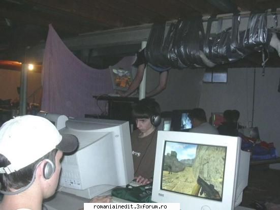 din categoria"tehnologii de varf" - prototip de simulator - Funny