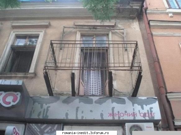 dragule....iesi te rog un pic pe balcon? - Xpector - Funny