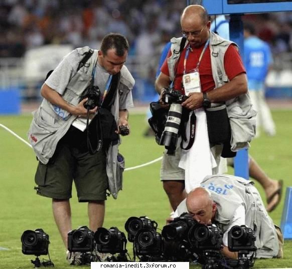 fotografi pro - cine e mai tare? - Funny