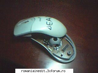 noul mouse optic 2006 !!!!!!!!!!!!!!!!!! - alte generatiii de moushi !!! - Funny
